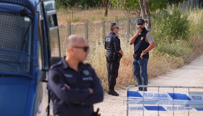 Das Suchgebiet ist abgesperrt.