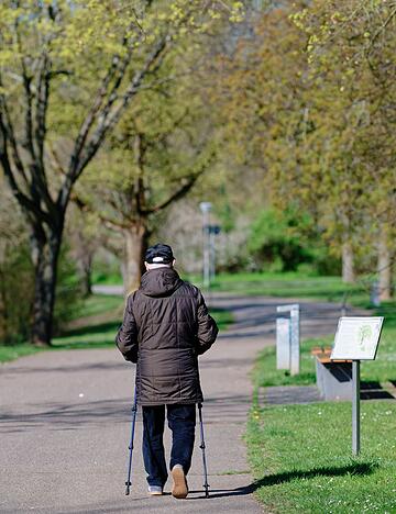 Auch wenn es teils tr&uuml;b ist - zum Spazierengehen reicht das Osterwetter.