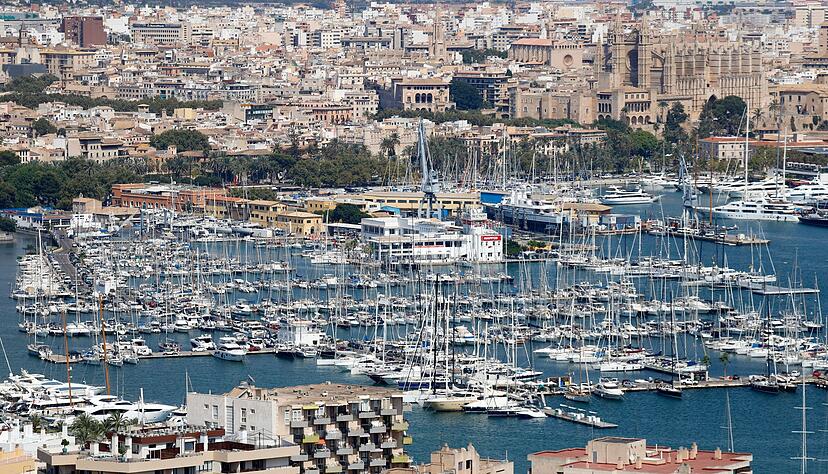 Die junge Frau verschwand in der Nähe des Jachthafens. (Archivbild) Die junge Frau verschwand in der Nähe des Jachthafens. (Archivbild)
