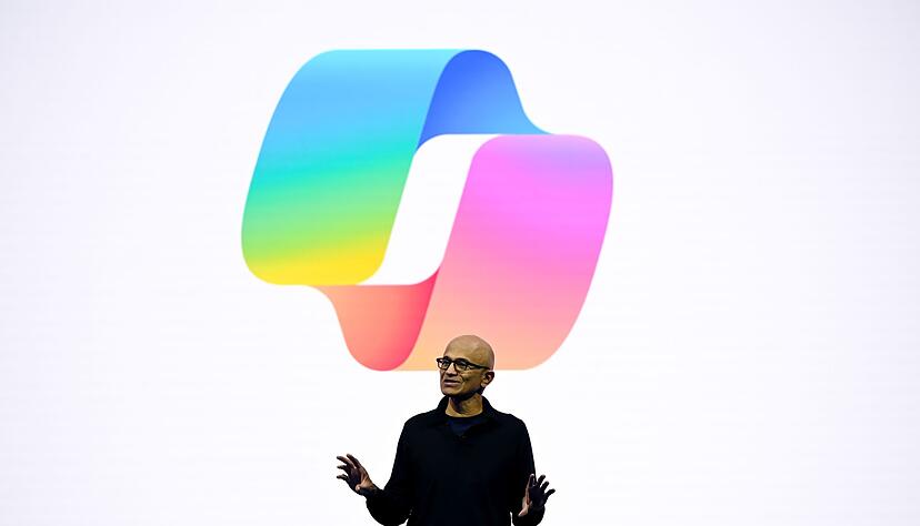 Microsoft-Konzernchef Satya Nadella umwirbt europ&auml;ische Kunden mit Sicherheitsgarantien.