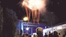 Augen- und Ohrenschmaus: Ein festliches Feuerwerk, untermalt mit klassischer Musik, setzt den Schlusspunkt des offiziellen Teils der Feier.
