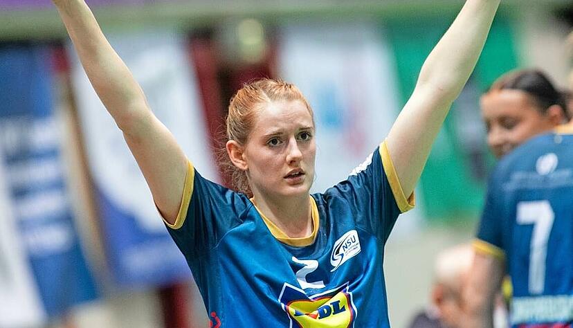 Gestern Jubel in Blau: Selina Kalmbach, hier im Januar 2021, war 2022 die letzte Spielerin aus der Aufstiegsmannschaft, die die Sport-Union verließ. Gestern Jubel in Blau: Selina Kalmbach, hier im Januar 2021, war 2022 die letzte Spielerin aus der Aufstiegsmannschaft, die die Sport-Union verließ.