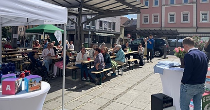 Das Faire Frühstück war gut besucht. Das Faire Frühstück war gut besucht.