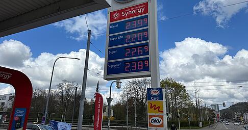 Bei Esso an der Oststra&szlig;e haben sich die Preise am Mittwoch um 12 Uhr um bis zu 13 Cent pro Liter erh&ouml;ht.