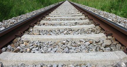 Wir die Kochertalbahn wieder durch Hohenlohe fahren? Der Kreistag ist sich uneins.
