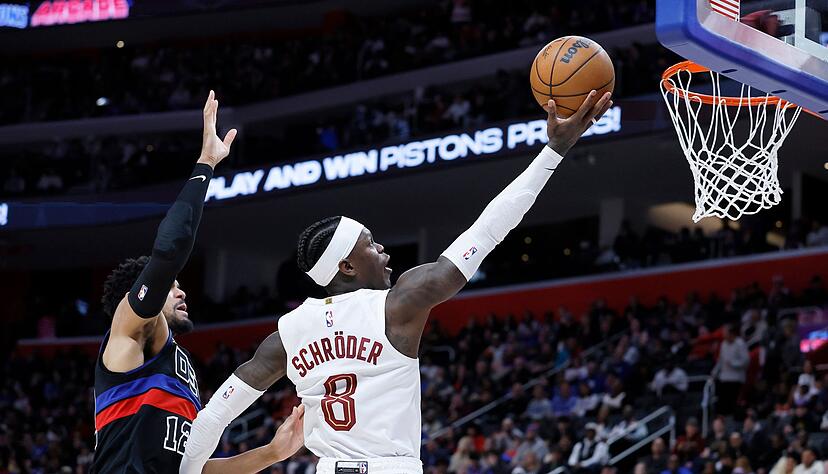 Dennis Schröder hatte gegen sein ehemaliges Team Detroit nicht seinen besten Tag. Dennis Schröder hatte gegen sein ehemaliges Team Detroit nicht seinen besten Tag.