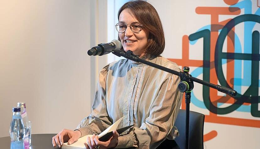 &bdquo;Ich wollte den Lesern nicht das Denken abnehmen. Da bin ich Aufkl&auml;rerin&ldquo;: Jehona Kicaj am Sonntagvormittag im Trappenseeschl&ouml;sschen.