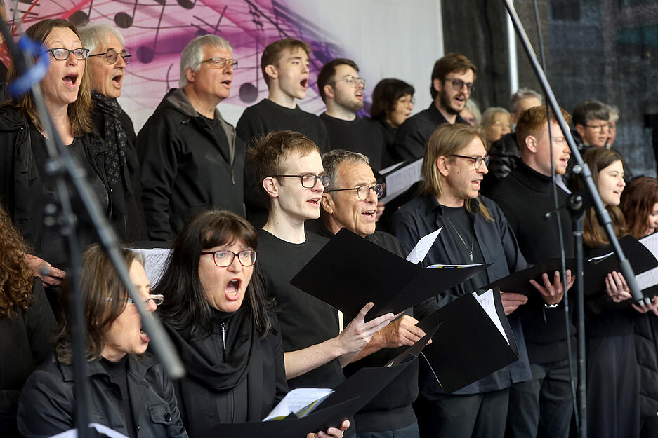 Verteilt in Heilbronn gibt es bei der Magie der Stimmen unterschiedliche Musikgruppen, die auftreten.