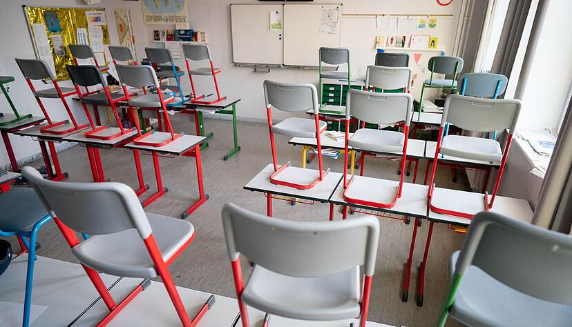 Klassenzimmer blieben wochenlang leer. (Archivbild) Klassenzimmer blieben wochenlang leer. (Archivbild)
