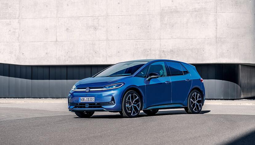 Frisches Gesicht: Der &uuml;berarbeitete VW ID.3 Neo zeigt sich mit einem neuen Design.