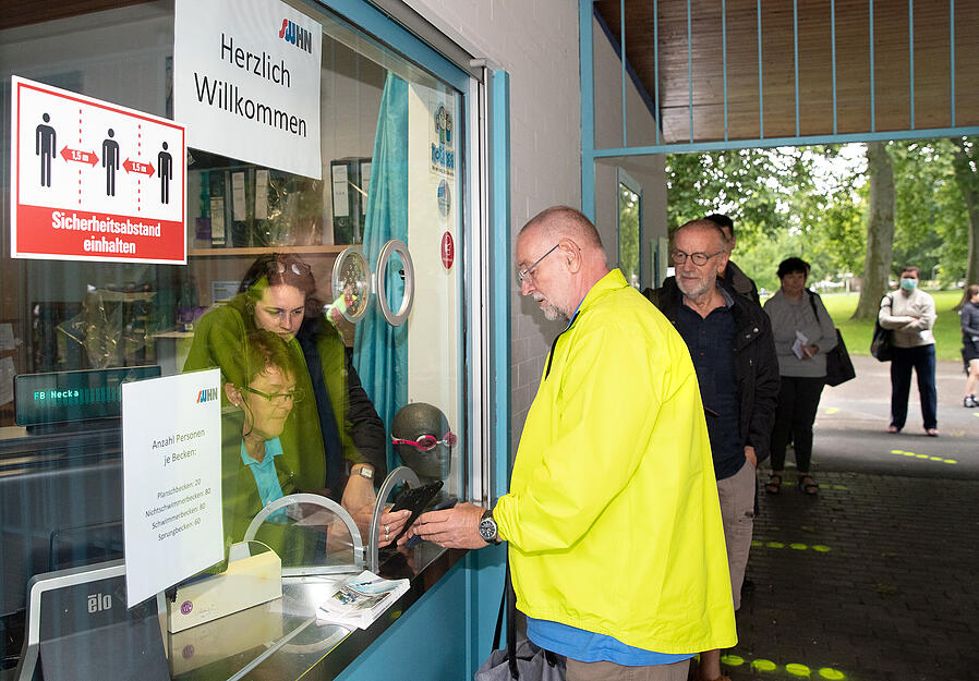 Freib&auml;der er&ouml;ffnen wieder