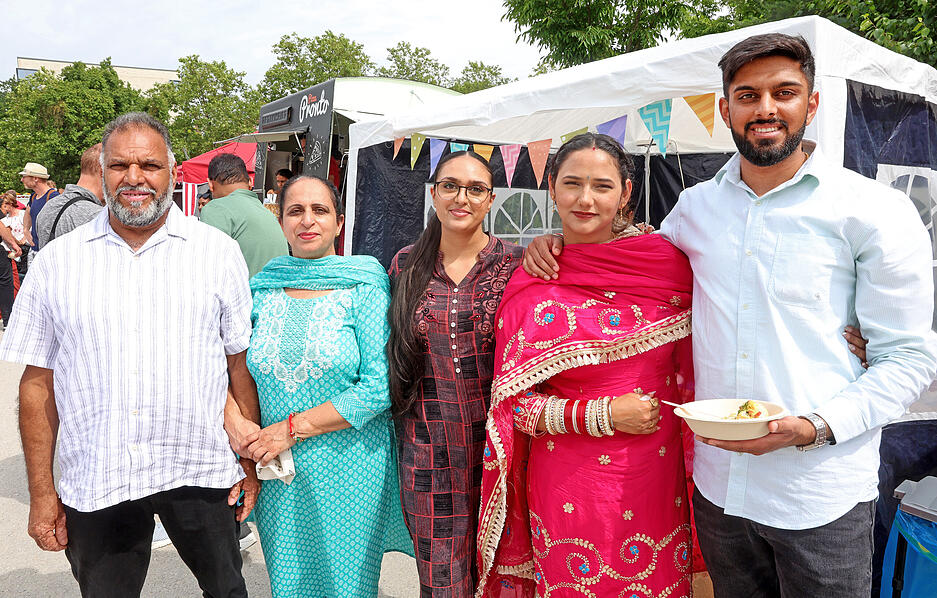 Indien-Festival in Heilbronn lockt mit Kultur Besucher auf Theresienwiese