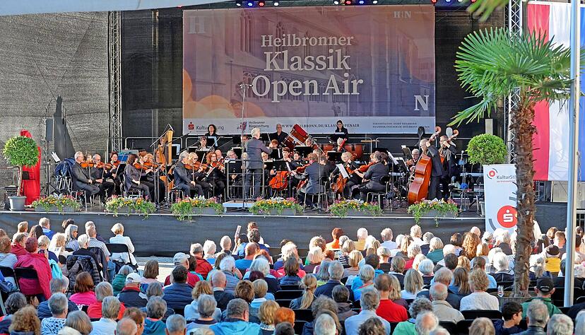Beim Heilbronner Sinfonie Orchester – hier bei einem Auftritt auf dem Heilbronner Klassik-Open-Air – gibt es interne Streitigkeiten. Beim Heilbronner Sinfonie Orchester – hier bei einem Auftritt auf dem Heilbronner Klassik-Open-Air – gibt es interne Streitigkeiten.