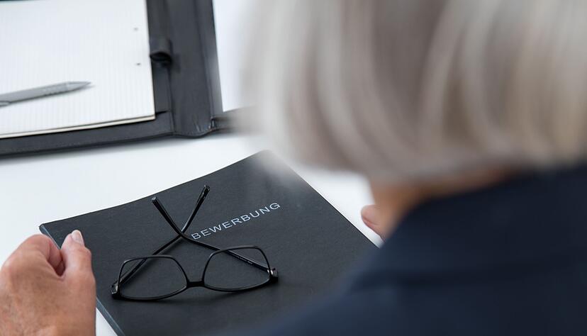 Wer ab 55 noch mal eine neue berufliche Herausforderung sucht, sollte genau wissen, welche F&auml;higkeiten er oder sie in ein Unternehmen einbringen kann.