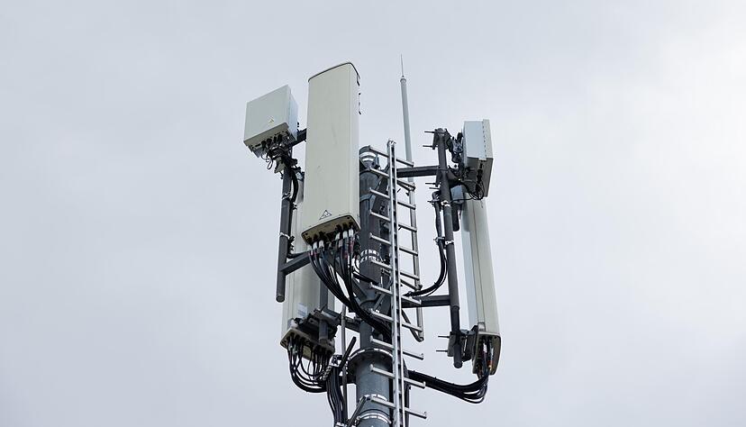 Masten wie diese bilden das Rückgrat des Mobilfunknetzes. Masten wie diese bilden das Rückgrat des Mobilfunknetzes.