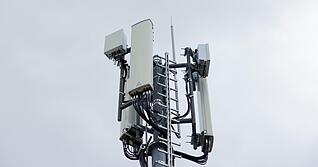 Masten wie diese bilden das R&uuml;ckgrat des Mobilfunknetzes.