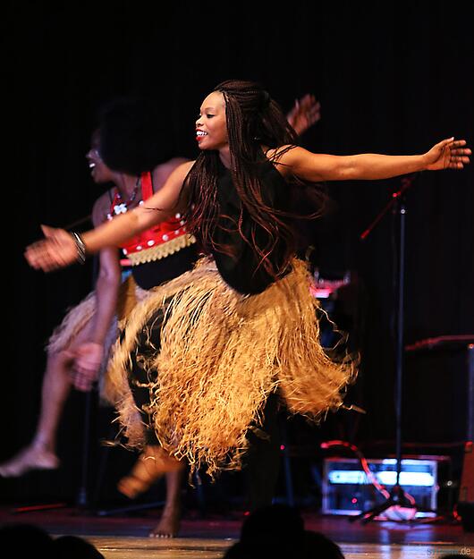 Jabula Africa-Circus in der Harmonie