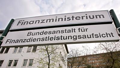 Die Bundesanstalt für Finanzdienstleistungsaufsicht (BaFin) hat ihren Sitz in Bonn.