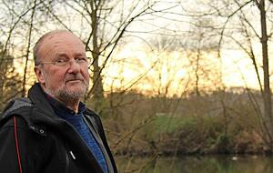 Oedheim und der Kocher − Klaus Balschus vom Kanuclub liebt den Sport auf dem Wasser und in der Natur. Oedheim und der Kocher − Klaus Balschus vom Kanuclub liebt den Sport auf dem Wasser und in der Natur.