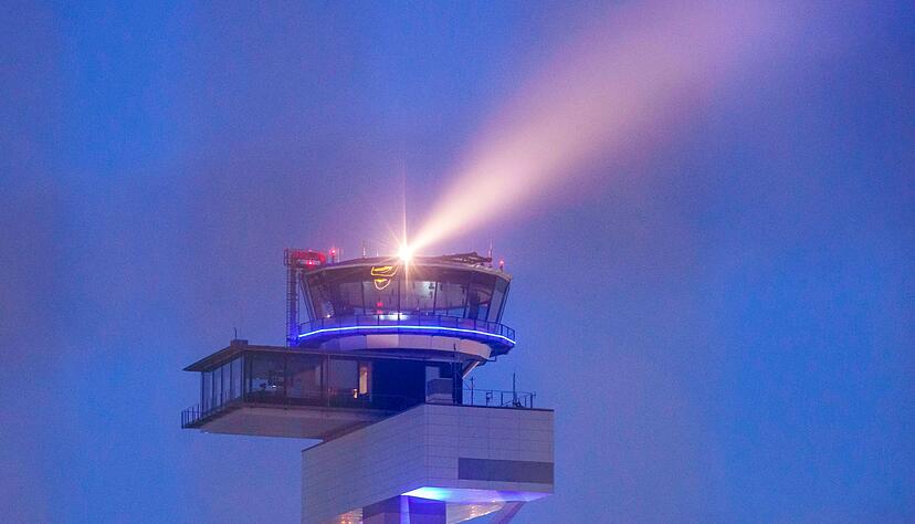 Die Maschine landete etwa eine halbe Stunde nach dem Start wieder in Frankfurt. (Archivfoto) Die Maschine landete etwa eine halbe Stunde nach dem Start wieder in Frankfurt. (Archivfoto)