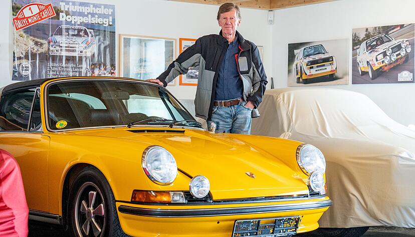 Zwei Ikonen der PS-Fans: Ein klassischer Porsche 911 neben der Rallye-Legende Walter Röhrl.