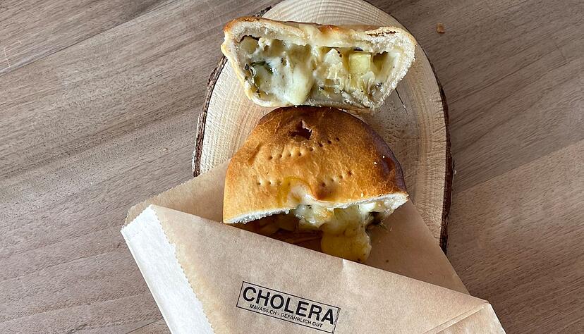 Es muss nicht immer eine ganze «Torte» sein: Maya Belzer-Hallenbarter serviert ihre Cholera als Einzelportion. Es muss nicht immer eine ganze «Torte» sein: Maya Belzer-Hallenbarter serviert ihre Cholera als Einzelportion.