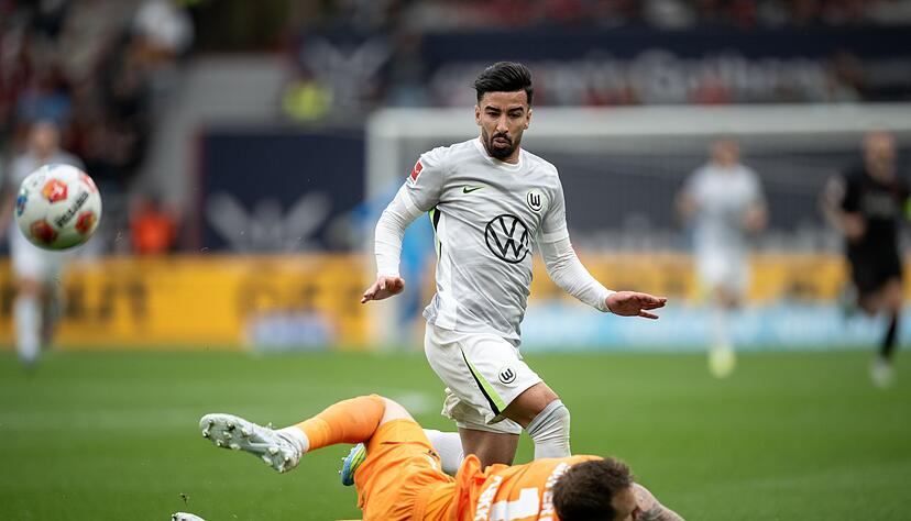 Wolfsburg und Leverkusen lieferten sich ein Torspektakel. Wolfsburg und Leverkusen lieferten sich ein Torspektakel.