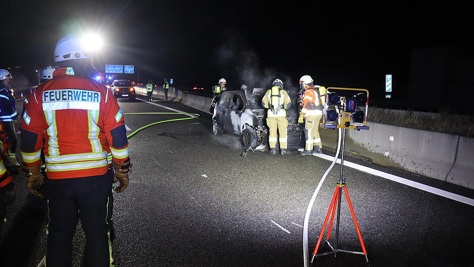 Der ADAC bittet ortskundige Autofahrer das Gebiet weitr&auml;umig zu umfahren.