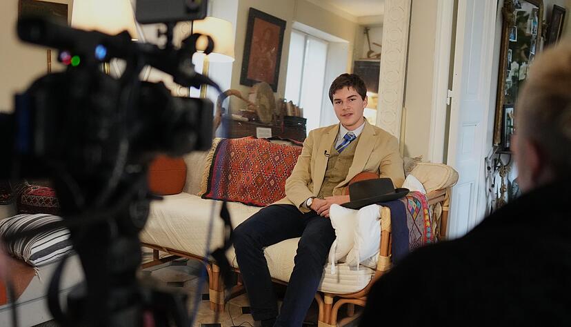 Der 15-Jährige geht noch zur Schule. Der 15-Jährige geht noch zur Schule.