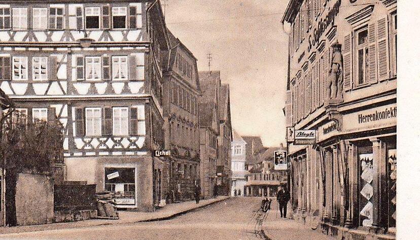 Ein Blick in die Poststraße aus der Vorkriegszeit. Fotos: privat Ein Blick in die Poststraße aus der Vorkriegszeit. Fotos: privat