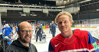 Orthopädietechniker aus Wüstenrot verarztet Eishockey-Nationalspieler Orthopädietechniker aus Wüstenrot verarztet Eishockey-Nationalspieler
