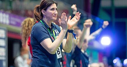 Immer fokussiert und vorausschauend: Neckarsulms Trainerin Tanja Logvin hat großes Vertrauen in ihre Mannschaft – fordert aber auch viel von ihr.