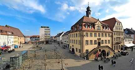Rathaus in Neckarsulm: Die Stadt hat fünf Millionen Euro bei einer Bremer Privatbank angelegt, die in Schwierigkeiten geraten ist.
Forto: Archiv