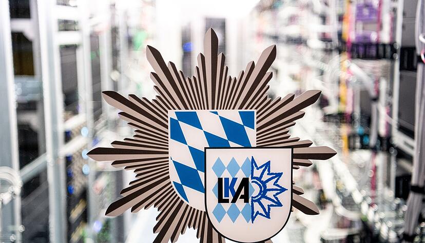 Das bayerische LKA führte die Festnahmen durch. (Symbolbild) Das bayerische LKA führte die Festnahmen durch. (Symbolbild)