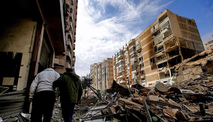 Nach einem schweren israelischen Luftangriff auf einen südlichen Vorort von Beirut liegen überall Trümmer. (Archivfoto) Nach einem schweren israelischen Luftangriff auf einen südlichen Vorort von Beirut liegen überall Trümmer. (Archivfoto)