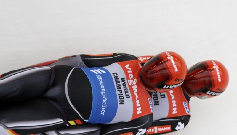 Tobias Wendl und Tobias Arlt gewannen den Weltcup im lettischen Sigulda. Foto: Sergei Chirikov