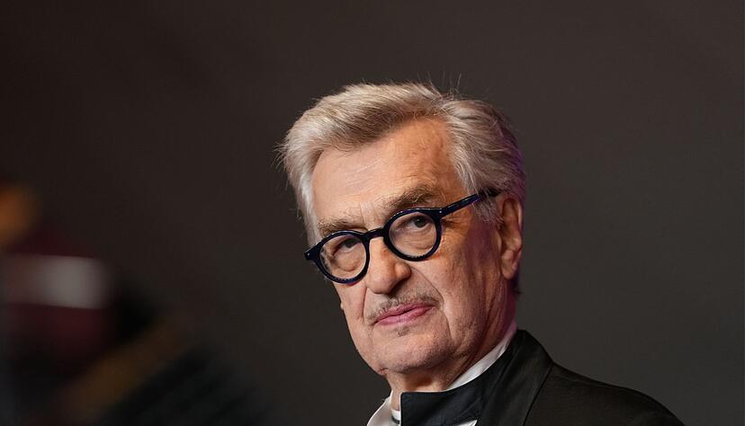 Wim Wenders wird beim Deutschen Filmpreis mit dem Ehrenpreis ausgezeichnet (Archivbild).