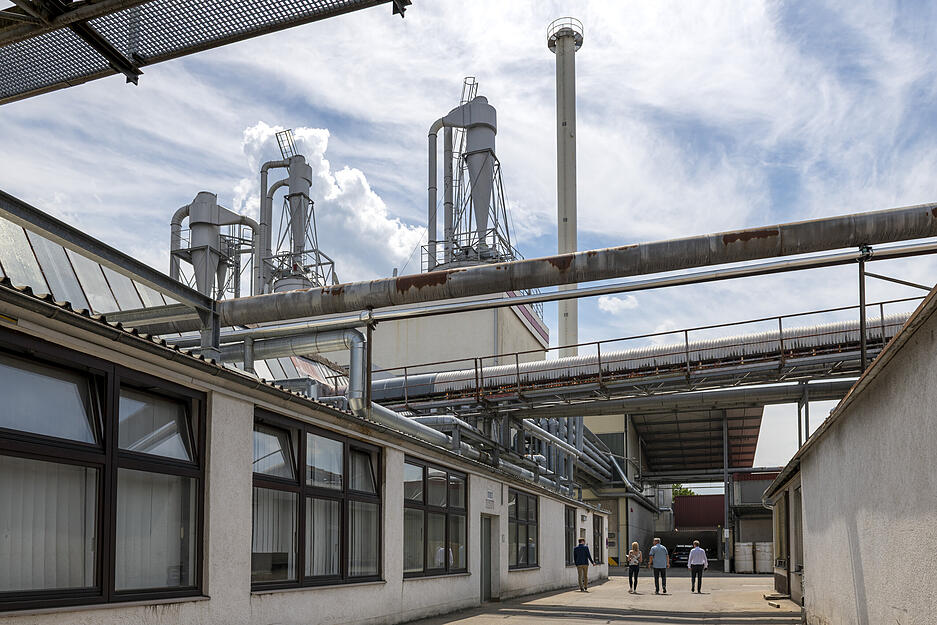 Rundgang auf dem alten Werzalit-Gel&auml;nde in Oberstenfeld