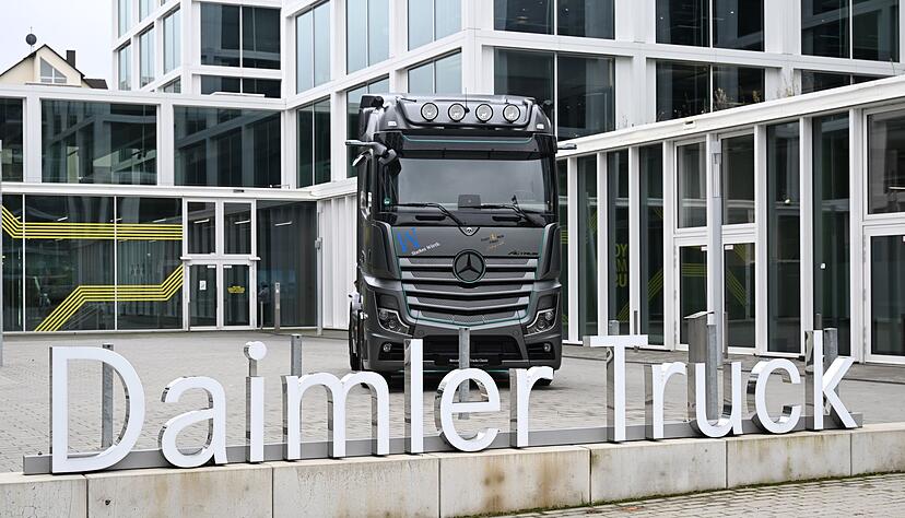 Daimler Truck: Konzern plant neues Werk in Tschechien. (Archivbild)