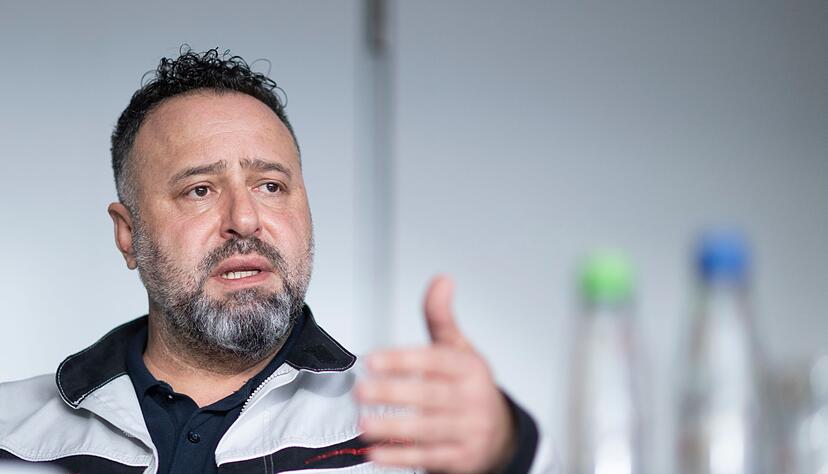 Betriebsratschef Aslan: &laquo;Ich bin kein Weihnachtsmann, der W&uuml;nsche erf&uuml;llt&raquo;.