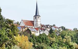 In Gochsen l&auml;sst sich der Kocher erleben, den die Gemeinde im Namen tr&auml;gt. Foto: Ralf Seidel