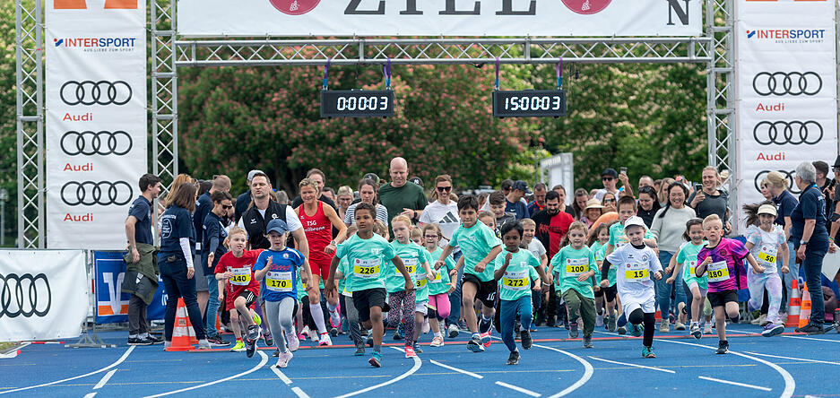 Die Läufe fanden am Samstagnachmittag statt. Es wurden vier Distanzen angeboten. Die Läufe fanden am Samstagnachmittag statt. Es wurden vier Distanzen angeboten.
