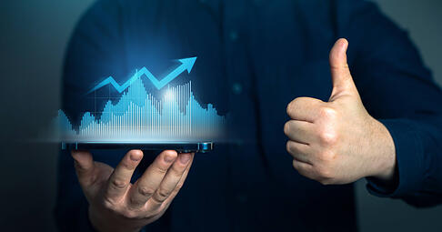 1.000 Euro investiert, fast 30.000 Euro Gewinn &ndash; in nur einem Jahr. Welche Aktie hinter diesem Ergebnis steckt und ob der Trend anh&auml;lt. (Symbolbild)