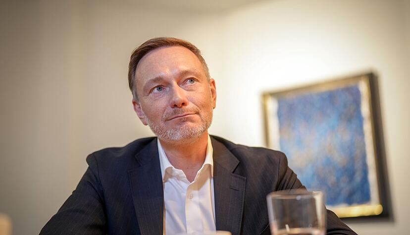 FDP-Chef Lindner w&uuml;nscht sich von CDU Bekenntnis f&uuml;r Schwarz-Gelb.