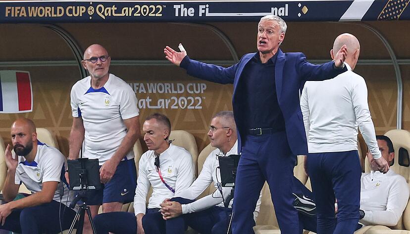 Frankreichs Trainer Didier Deschamps f&uuml;hrte seine Mannschaft in Katar ins Finale.