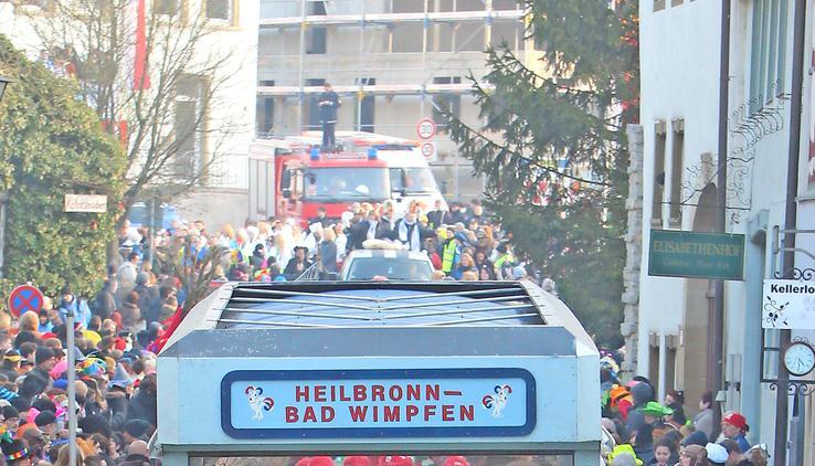 Auch die Stadtbahn, in diesem Jahr ein aktuelles Thema, fuhr wieder im Zug mit. Hoffentlich, so ein Zuschauer, fährt sie auch im echten Leben bald bis nach Wimpfen. Auch die Stadtbahn, in diesem Jahr ein aktuelles Thema, fuhr wieder im Zug mit. Hoffentlich, so ein Zuschauer, fährt sie auch im echten Leben bald bis nach Wimpfen.