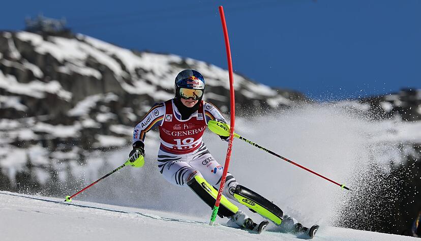 Emma Aicher darf weiter vom Gesamtweltcup tr&auml;umen.