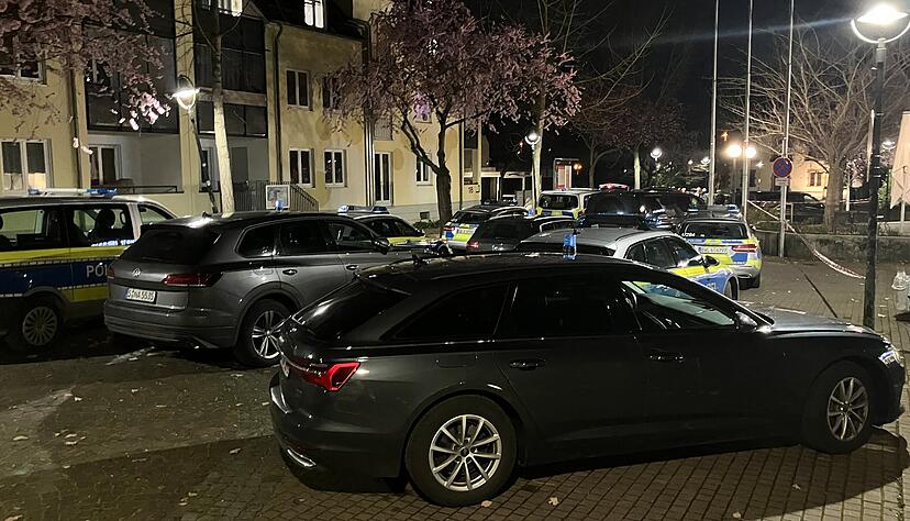 Am Montagabend l&auml;uft in Heilbronn-B&ouml;ckingen ein SEK-Einsatz.