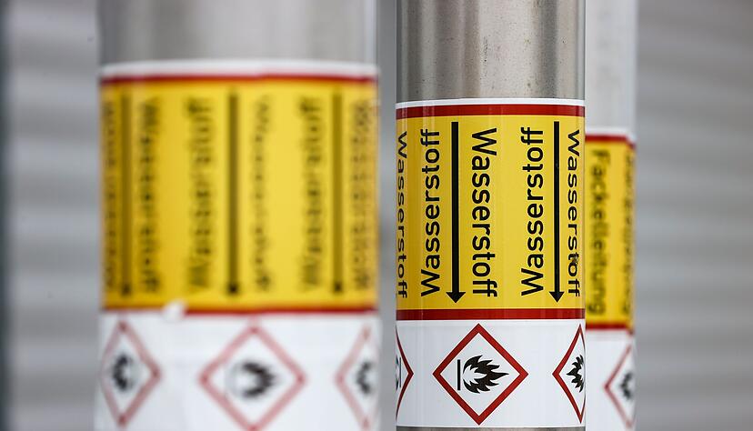 Wasserstoff hat viele mögliche Anwendungsbereiche - nicht überall wird er sich durchsetzen. Wasserstoff hat viele mögliche Anwendungsbereiche - nicht überall wird er sich durchsetzen.