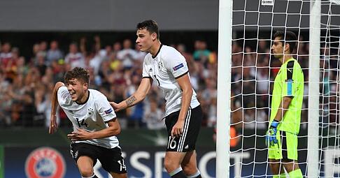 Zum Abschluss der U19-EM gewann Deutschland gegen Österreich mit 3:0. Foto: Uli Deck